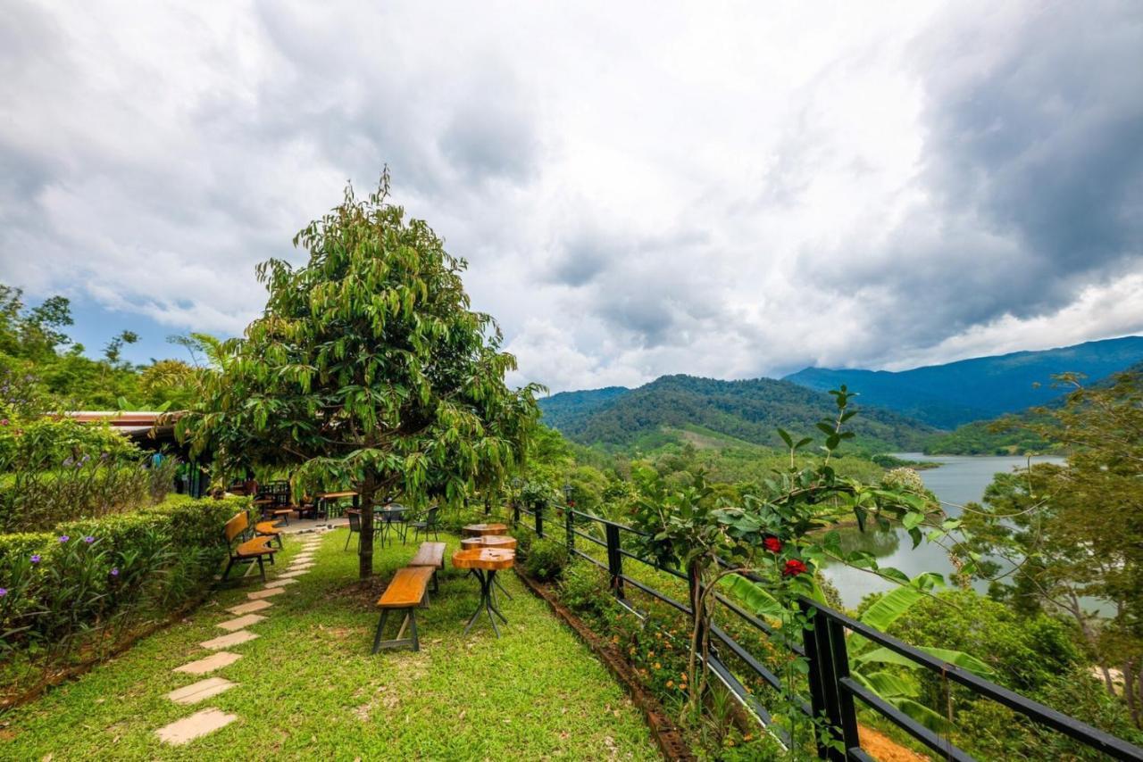 Baanhatsompaen Homestay Ранонг Екстер'єр фото