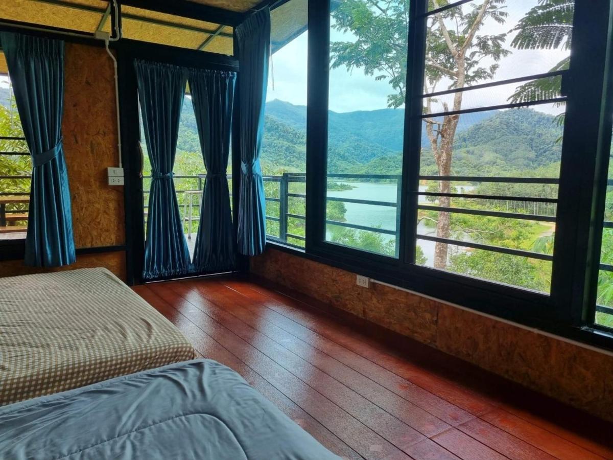 Baanhatsompaen Homestay Ранонг Екстер'єр фото