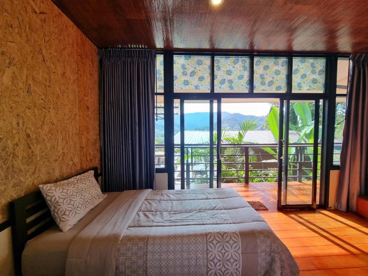 Baanhatsompaen Homestay Ранонг Екстер'єр фото